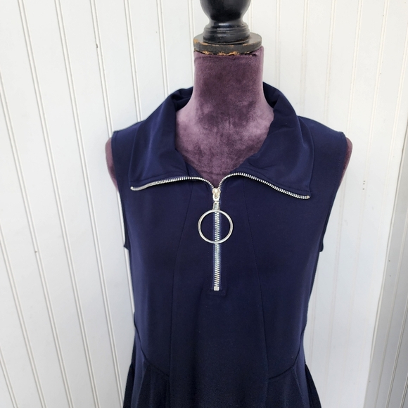 Coco Blanco Womens Navy Blue Zip Sleeveless Top Jacket Stretch Pockets Sz M - Picture 5 of 12